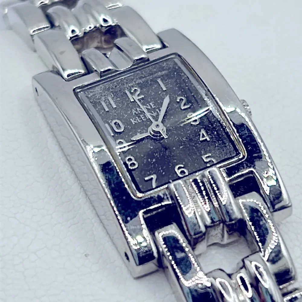 Anne Klein good working